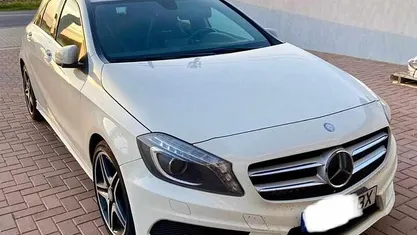 Usado Mercedes A180 109 HP (80 kW) 2014 Branco