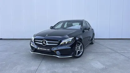 Preto Usado 2019 Mercedes C180 AMG line Sedan | € 28.980 (Preço justo)