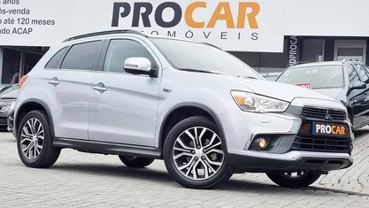 Usado Mitsubishi ASX Instyle 114 HP (83 kW) 2018 Cinza SUV
