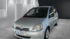 Cinza Usado 2002 Toyota Yaris Sol | € 6.750 (Preço justo)