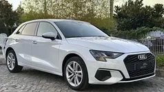 Branco Usado 2023 Audi A3 Advanced Sedan | € 24.750 (Bom preço)
