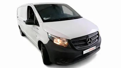 Branco Usado 2021 Mercedes e-Vito Monovolume | € 13.990 (Super Preço)