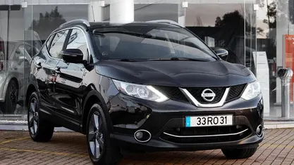 Preto Usado 2016 Nissan Qashqai N-Connecta SUV | € 13.990 (Preço justo)