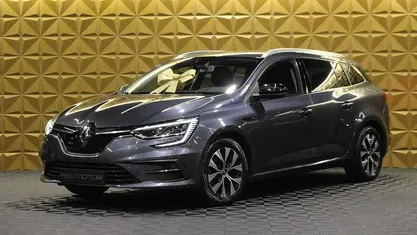 Usado Renault Mégane GrandTour 116 HP (85 kW) 2022 Cinzento Carrinha