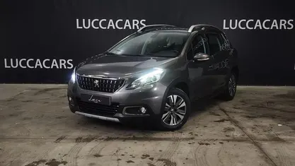 Usado Peugeot 2008 Allure 110 HP (80 kW) 2017 SUV