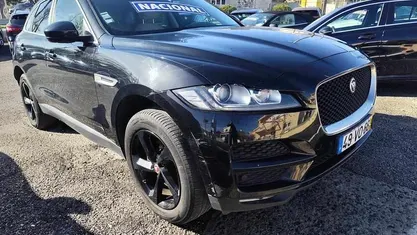 Usado 2018 Jaguar F-Pace SUV | € 23.900 (Bom preço)