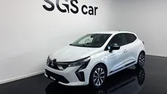 Branco Usado 2024 Mitsubishi Colt | € 17.500 (Preço justo)