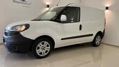 Branco Usado 2022 Fiat Doblò Monovolume | € 15.900 (Preço justo)