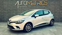 Cinza prata Usado 2018 Renault Clio IV Zen | € 11.900 (Preço justo)