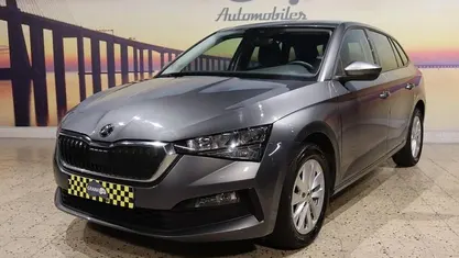 Cinza Usado 2023 Skoda Scala Ambition Citadino | € 18.850 (Super Preço)