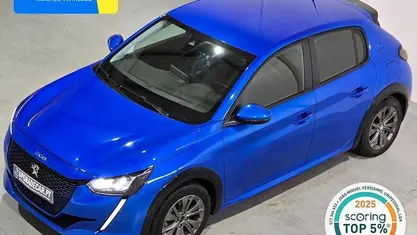 Azul Usado 2021 Peugeot e-208 Citadino | € 14.900 (Bom preço)