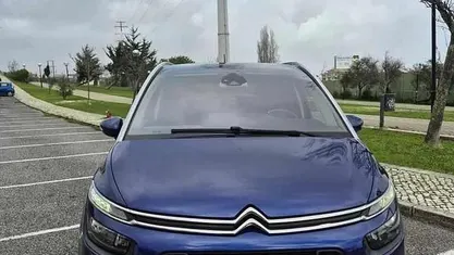 Usado Citroën Grand C4 Picasso Feel 120 HP (88 kW) 2018 Azul Monovolume