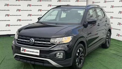 Usado VW T-Cross Life 95 HP (69 kW) 2021 Preto SUV