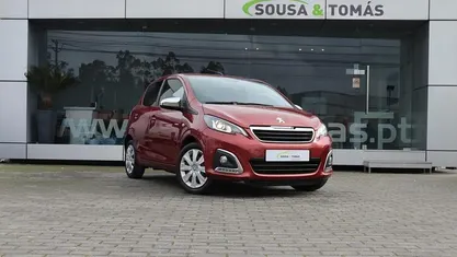 Usado Peugeot 108 72 HP (52 kW) 2021 Vermelho