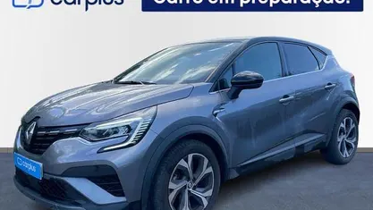 Usado Renault Captur RS Line 90 HP (66 kW) 2022 SUV