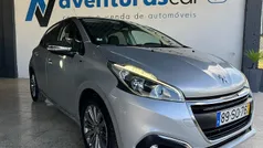 Usado 2017 Peugeot 208 Style Citadino | € 8.990 (Preço justo)