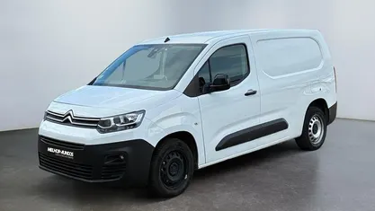 Branco Usado 2022 Citroën Berlingo Monovolume | € 13.750 (Preço justo)