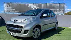 Cinza Usado 2009 Peugeot 107 Citadino | € 5.470 (Preço justo)