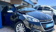 Usado 2016 Peugeot 208 Style Citadino | € 10.950 (Preço justo)