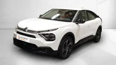 Branco Usado 2022 Citroën C4 Feel Sedan | € 17.200 (Preço justo)