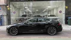 Preto Usado 2019 Tesla Model S Sedan | € 34.950 (Preço justo)