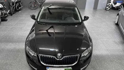 Preto Usado 2016 Skoda Octavia | € 8.750 (Bom preço)