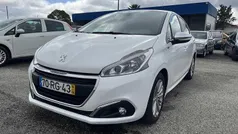 Usado 2016 Peugeot 208 Active Citadino | € 9.500 (Preço justo)