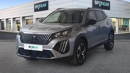 Usado Peugeot 2008 Allure 136 HP (100 kW) 2025 SUV