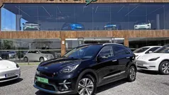 Azul Usado 2021 Kia e-Niro SUV | € 22.900 (Preço justo)