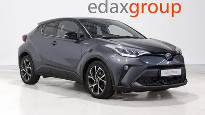 Cinza Usado 2021 Toyota C-HR SUV | € 27.990 (Preço justo)