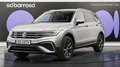 Cinzento Usado 2023 VW Tiguan Life SUV | € 37.990 (Preço justo)