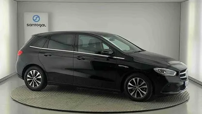 Preto Usado 2022 Mercedes 180 Sedan | € 29.490 (Super Preço)