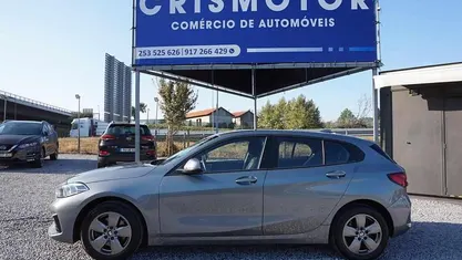 Cinzento Usado 2022 BMW 118 Citadino | € 20.950 (Super Preço)