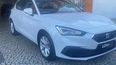 Branco Usado 2021 Seat Leon Style Citadino | € 20.200 (Bom preço)