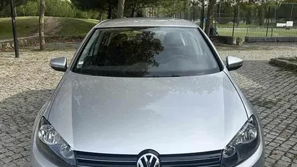 Cinzento Usado 2009 VW Golf VI Citadino | € 8.500 (Super Preço)
