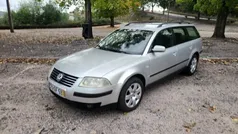 Cinza Usado 2002 VW Passat Trendline Sedan | € 2.990 (Preço justo)