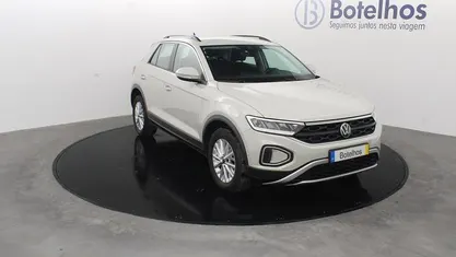Cinza Usado 2023 VW T-Roc Life SUV | € 22.900 (Preço justo)