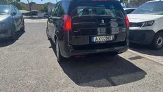 Preto Usado 2015 Peugeot 5008 Allure Monovolume | € 10.900 (Preço justo)