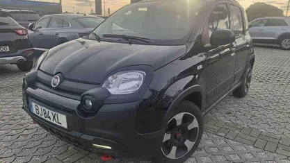Cinzento Usado 2024 Fiat Panda | € 14.990 (Preço justo)