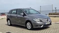 Cinza Usado 2013 Mercedes B180 Avantgarde Monovolume | € 9.750 (Bom preço)