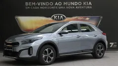 Cinza Novo 2025 Kia XCeed SUV | € 33.950 (Preço justo)
