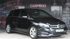 Preto Usado 2017 Mercedes B200 AMG line Monovolume | € 17.900