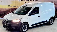 Branco Usado 2022 Renault Kangoo Monovolume | € 14.900 (Preço justo)