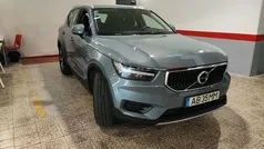 Cinza Usado 2020 Volvo XC40 Momentum SUV | € 26.700 (Bom preço)