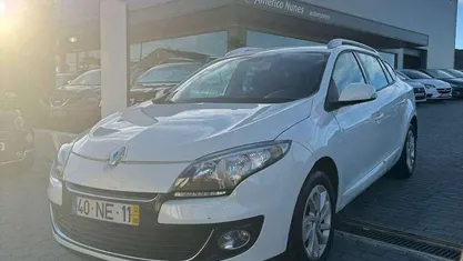 Branco Usado 2012 Renault Mégane III | € 9.000 (Preço justo)