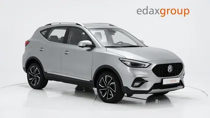 Usado MG ZS Luxury 111 HP (81 kW) 2023 Cinza SUV