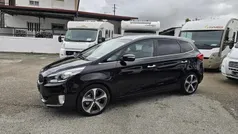Cinzento Usado 2014 Kia Carens Monovolume | € 13.750 (Preço justo)