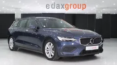 Azul Usado 2018 Volvo V60 Momentum Carrinha | € 23.490 (Preço justo)