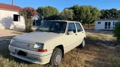 Renault R5