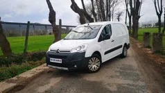 Branco Usado 2015 Citroën Berlingo Monovolume | € 9.990 (Preço justo)